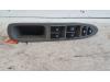 Interruptor combinado de ventanillas de un Chevrolet Evanda, 2002 / 2005 2.0 16V, Sedán, 4Puertas, Gasolina, 1.998cc, 96kW (131pk), FWD, X20SED, 2002-08 / 2005-03, LF68Z 2005