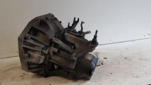 Used Gearbox Renault Clio III (BR/CR) 1.6 16V Price on request offered by Autodemontagebedrijf Smit