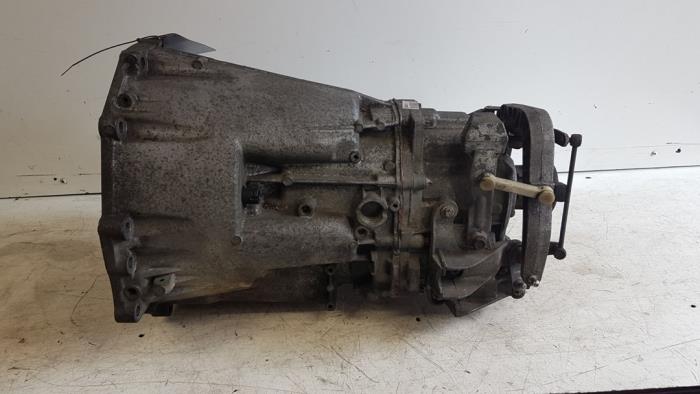 Gearbox from a Volkswagen Crafter 2.5 TDI 30/32/35/46/50 2008