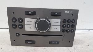 Used Radio CD player Opel Astra H (L48) 1.6 16V Twinport Price € 55,00 Margin scheme offered by Autodemontagebedrijf Smit