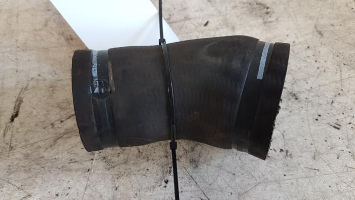Gebrauchte Intercooler Schlauch Fiat Bravo (198A) 1.4 T-Jet 16V 120 Preis € 10,00 Margenregelung angeboten von Autodemontagebedrijf Smit