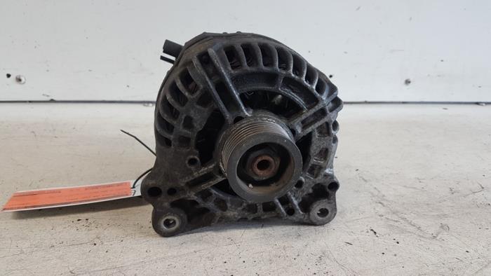 Usagé Dynamo Alfa Romeo 166 2.5 V6 24V Prix € 30,00 Règlement à la marge proposé par Autodemontagebedrijf Smit