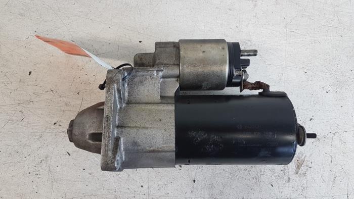 Begagnade Startmotor Alfa Romeo 166 2.5 V6 24V Pris € 25,00 Marginaltabell erbjuds av Autodemontagebedrijf Smit