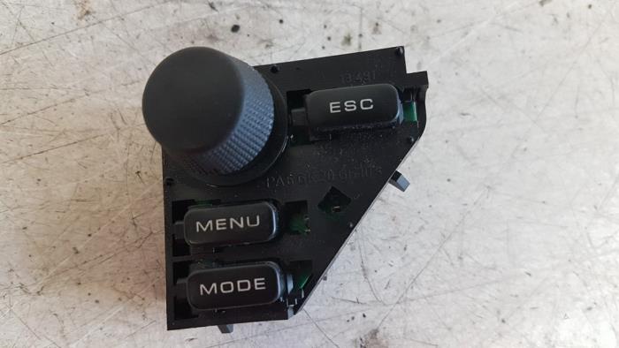 Usagé Panneau de commandes navigation Peugeot 607 (9D/U) 2.2 16V Prix sur demande proposé par Autodemontagebedrijf Smit