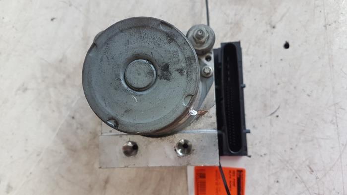 Gebrauchte ABS Pumpe Alfa Romeo 147 (937) 2.0 Twin Spark 16V Preis € 40,00 Margenregelung angeboten von Autodemontagebedrijf Smit