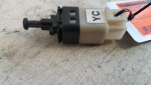 Used Brake light switch Chevrolet Epica 2.0 24V Price on request offered by Autodemontagebedrijf Smit