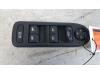Multi-functional window switch from a Peugeot 308 SW (4E/H), 2007 / 2014 1.6 VTI 16V, Combi/o, 4-dr, Petrol, 1.598cc, 88kW (120pk), FWD, EP6; 5FW, 2007-09 / 2014-03, 4E5FW; 4H5FW 2008