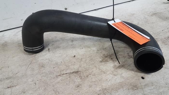 Gebrauchte Intercooler Schlauch Alfa Romeo 159 Sportwagon (939BX) 1.9 JTDm Preis auf Anfrage angeboten von Autodemontagebedrijf Smit