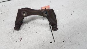 Used Front brake calliperholder, left Jaguar X-type 2.5 V6 24V Price € 15,00 Margin scheme offered by Autodemontagebedrijf Smit