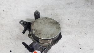 Used Vacuum pump (diesel) Fiat Scudo (270) 2.0 D Multijet Price € 30,00 Margin scheme offered by Autodemontagebedrijf Smit