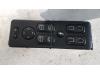 Multi-functional window switch from a Mercedes Vito (638.1/2), 1996 / 2003 2.2 CDI 108 16V, Minibus, Diesel, 2.148cc, 60kW (82pk), FWD, OM611980, 1999-03 / 2003-08, 638.194 2002
