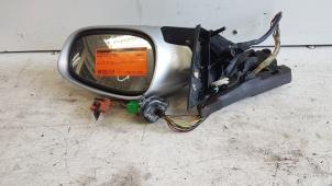 Used Wing mirror, right Peugeot 607 (9D/U) 2.7 HDi V6 24V Price € 70,00 Margin scheme offered by Autodemontagebedrijf Smit