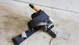 Used Front seatbelt, right Nissan Almera (N15) 2.0 GTi 16V Price on request offered by Autodemontagebedrijf Smit