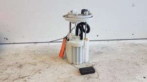 Used Electric fuel pump Opel Corsa D 1.4 16V Twinport Price € 10,00 Margin scheme offered by Autodemontagebedrijf Smit