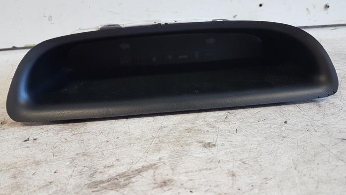 Begagnade Innerdisplay Hyundai Matrix 1.6 16V Pris € 25,00 Marginaltabell erbjuds av Autodemontagebedrijf Smit