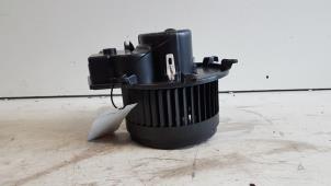 Used Heating and ventilation fan motor Mercedes C Sportcoupé (C203) 2.0 C-180 16V Price € 35,00 Margin scheme offered by Autodemontagebedrijf Smit
