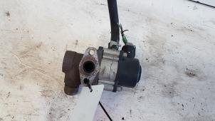 Used EGR valve Nissan Almera (N16) 1.5 16V Price € 25,00 Margin scheme offered by Autodemontagebedrijf Smit