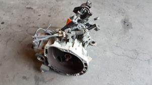 Used Gearbox Kia Picanto (BA) 1.0 12V Price on request offered by Autodemontagebedrijf Smit