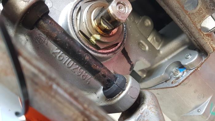 Steering column housing complete Lancia Ypsilon 1.2 16V - 26102984