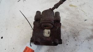 Used Rear brake calliper, right BMW 3 serie Touring (E46/3) 320i 24V Price on request offered by Autodemontagebedrijf Smit