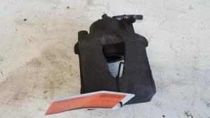 Used Front brake calliper, left Volkswagen Golf V (1K1) 1.4 16V Price € 10,00 Margin scheme offered by Autodemontagebedrijf Smit