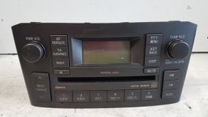 Gebrauchte Radio CD Spieler Toyota Avensis (T25/B1B) 2.0 16V D-4D-F Preis € 60,00 Margenregelung angeboten von Autodemontagebedrijf Smit