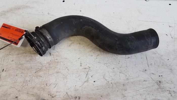 Gebrauchte Intercooler Schlauch Toyota Avensis (T25/B1B) 2.0 16V D-4D-F Preis € 30,00 Margenregelung angeboten von Autodemontagebedrijf Smit