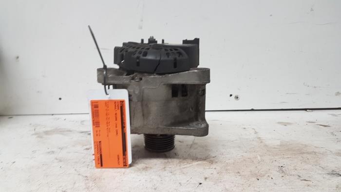 Gebrauchte Dynamo Renault Megane II (BM/CM) 1.5 dCi 85 Preis € 20,00 Margenregelung angeboten von Autodemontagebedrijf Smit