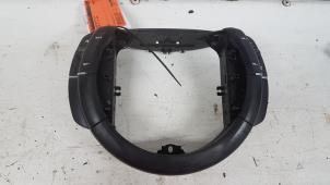 Used Steering wheel mounted radio control Citroen C4 Coupé (LA) 1.6 16V Price € 35,00 Margin scheme offered by Autodemontagebedrijf Smit