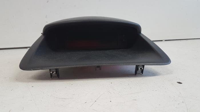 Begagnade Innerdisplay Renault Clio III (BR/CR) 1.5 dCi FAP Pris € 25,00 Marginaltabell erbjuds av Autodemontagebedrijf Smit