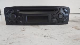 Used Radio CD player Mercedes C Combi (S203) 2.2 C-200 CDI 16V Price on request offered by Autodemontagebedrijf Smit