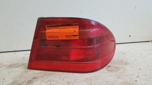 Used Taillight, right Mercedes E (W210) 3.0 E-300D Turbo 24V Price € 15,00 Margin scheme offered by Autodemontagebedrijf Smit