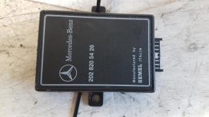 Used Alarm relay Mercedes E (W210) 3.0 E-300D Turbo 24V Price on request offered by Autodemontagebedrijf Smit