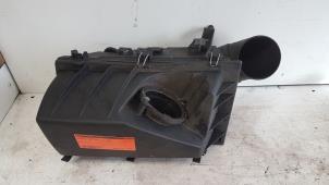 Used Air box Mercedes E (W210) 3.0 E-300D Turbo 24V Price on request offered by Autodemontagebedrijf Smit
