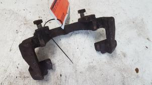 Used Front brake calliperholder, left Mercedes E (W210) 3.0 E-300D Turbo 24V Price on request offered by Autodemontagebedrijf Smit