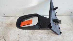 Used Wing mirror, left Renault Laguna II (BG) 1.6 16V Price € 20,00 Margin scheme offered by Autodemontagebedrijf Smit