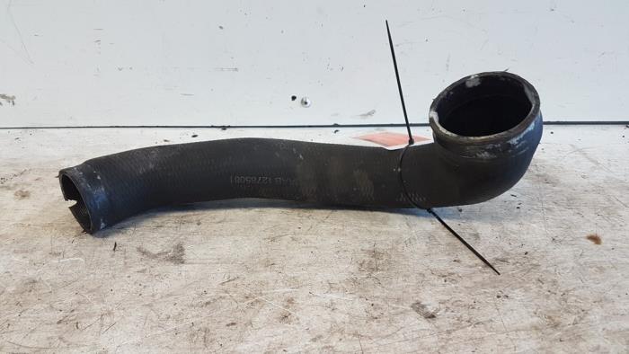 Usagé Tuyau intercooler Saab 9-3 II Sport Sedan (YS3F) 1.8t 16V Prix € 70,00 Règlement à la marge proposé par Autodemontagebedrijf Smit