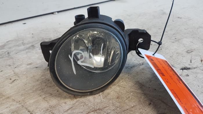 Fog light, front right from a Renault Clio III (BR/CR) 1.4 16V 2006