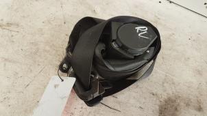 Used Front seatbelt, right BMW 3 serie Touring (E46/3) 318i Price € 10,00 Margin scheme offered by Autodemontagebedrijf Smit