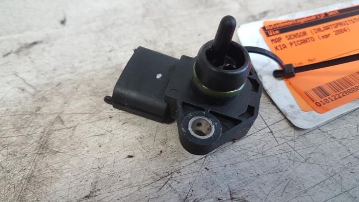 Begagnade MAP-sensor (insugsrör) Kia Picanto (BA) 1.1 12V Pris € 10,00 Marginaltabell erbjuds av Autodemontagebedrijf Smit