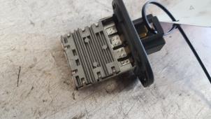 Used Heater resistor Kia Picanto (BA) 1.1 12V Price € 10,00 Margin scheme offered by Autodemontagebedrijf Smit