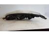 Headlight, right from a Peugeot 407 SW (6E) 1.8 16V 2004