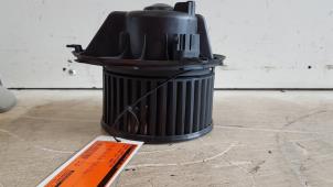Used Heating and ventilation fan motor Seat Leon (1P1) 1.6 Price € 10,00 Margin scheme offered by Autodemontagebedrijf Smit