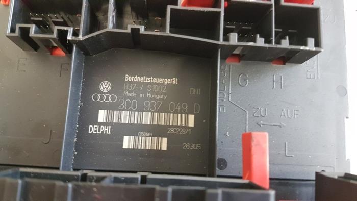 Ignition lock + computer from a Volkswagen Golf V (1K1) 1.4 16V 2005
