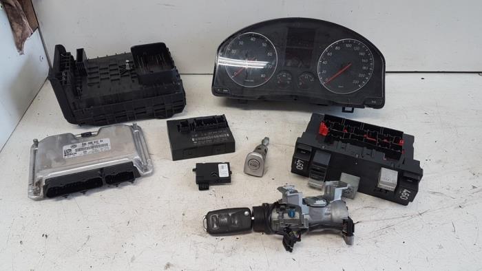 Used Ignition lock + computer Volkswagen Golf V (1K1) 1.4 16V Price € 195,00 Margin scheme offered by Autodemontagebedrijf Smit