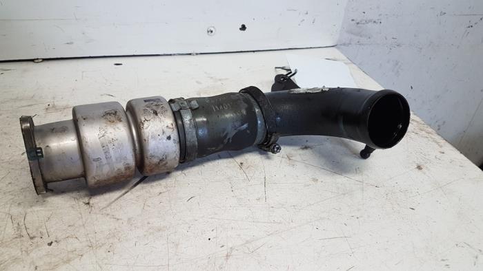 Gebrauchte Intercooler Rohr Ford Fiesta 6 (JA8) 1.6 TDCi 16V ECOnetic Preis € 40,00 Margenregelung angeboten von Autodemontagebedrijf Smit