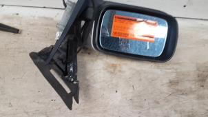 Used Wing mirror, left BMW 3 serie Touring (E46/3) 318i 16V Price € 20,00 Margin scheme offered by Autodemontagebedrijf Smit