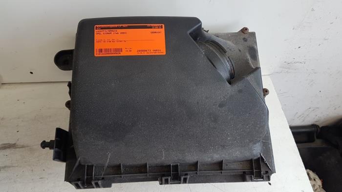 Gebrauchte Luftfiltergehäuse Opel Signum (F48) 2.2 DGI 16V Preis € 15,00 Margenregelung angeboten von Autodemontagebedrijf Smit