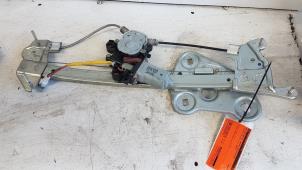 Usagé Mécanique vitre 2portes avant droite Toyota Celica (ZZT230/231) 1.8i 16V Prix € 35,00 Règlement à la marge proposé par Autodemontagebedrijf Smit