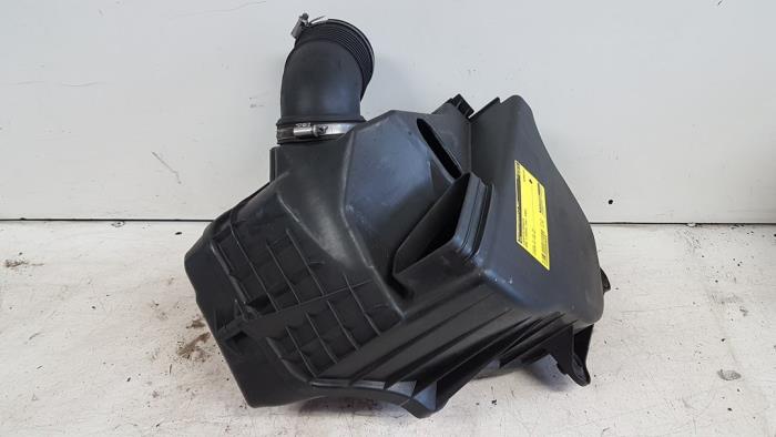 Begagnade Luftfilterhus BMW 1 serie (E87/87N) 118i 16V Pris € 40,00 Marginaltabell erbjuds av Autodemontagebedrijf Smit